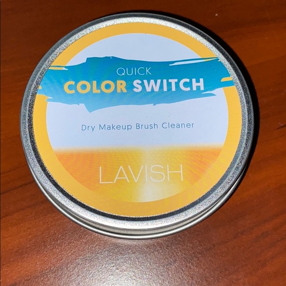 Color switch - Picture 1 of 2